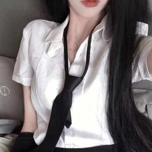 彩香最爱弘子前辈封面