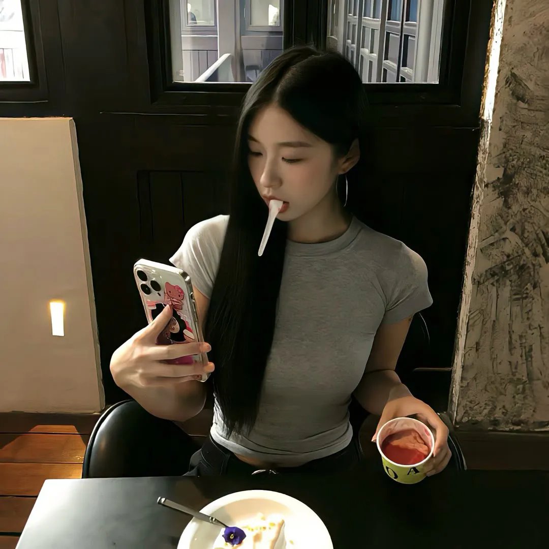 大河女王封面